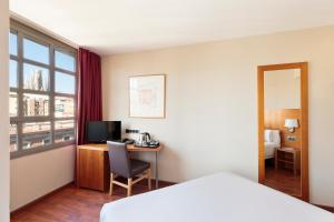 Posteľ alebo postele v izbe v ubytovaní Hotel Best Aranea