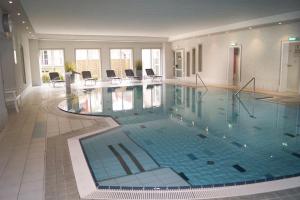 Πισίνα στο ή κοντά στο Residenz am Kurhaus Wohnung 30 4 Sterne DTV