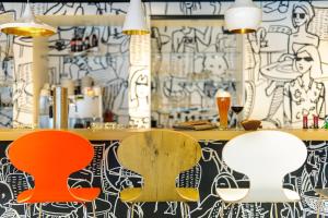Lounge oder Bar in der Unterkunft ibis Innsbruck