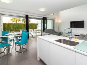 Kuchyň nebo kuchyňský kout v ubytování Splendid House - Privat Pool & Ecologic & BBQ & Privacy & Albufeira