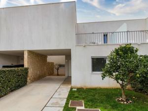 Το κτήριο όπου στεγάζεται  η βίλα