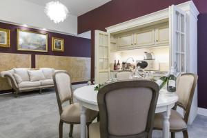 A seating area at Household Settembrini