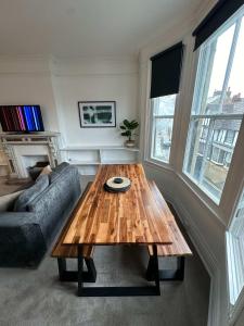 Galeriebild der Unterkunft Ashbrook Stert St 5 bedroom property in Abingdon