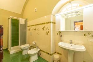 Koupelna v ubytování Borgo Studiati Residenza d'Epoca