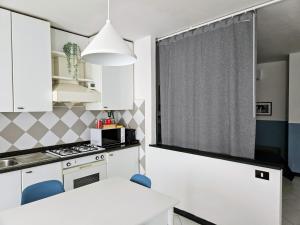 Η κουζίνα ή μικρή κουζίνα στο ca' di giù