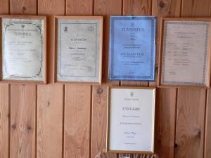 Сертификат, награда, табела или друг документ на показ в Adu-Jaani Kodumajutus