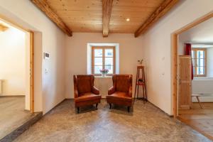 Posezení v ubytování Unterlanpacher Historic Refugium
