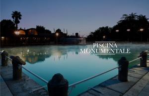The swimming pool at or close to SDL luxury home Al Pavone