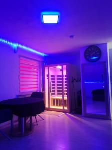 Fotografie z fotogalerie ubytování Wohnung am Kurpark mit privater Innensauna & LED! Schlüsselbox v destinaci Boppard