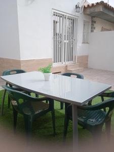 Φωτογραφία από το άλμπουμ του Casa en Jerez con patio cerca de la playa y de la sierra στο Χερέθ Ντε Λα Φροντέρα