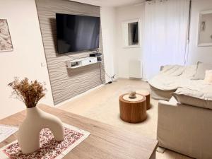 Cosy&bright apartment Paris TV 또는 엔터테인먼트 센터