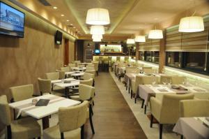 Restaurace v ubytování Hotel Porto In