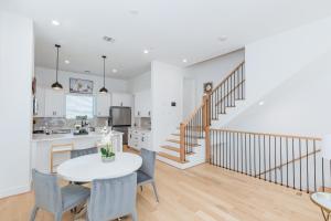 Kuchyň nebo kuchyňský kout v ubytování The Gouba Residence