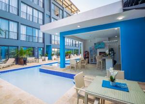 Bazén v ubytování Instyle Residences at RIZZ SUITES nebo v jeho okolí