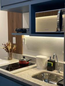 A kitchen or kitchenette at Flat Encantador Allianz Park 708