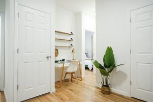 纽约74-4A 2BR 2baths in Prime Upper West Side w d GYM的相册照片