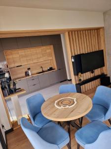 Photo de la galerie de l'établissement Prestige-28, à Zator