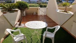 Zdjęcie z galerii obiektu Héliopolis AB rez de jardin chez Palo w Cap d'Agde