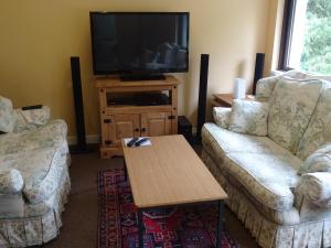 
A television and/or entertainment centre at The Ardnamurchan Bunkhouse
