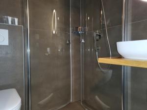 Koupelna v ubytování Kapitel 7 Boutique-Hotel