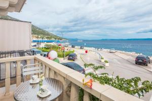 Gallery image of Apartment Riva Mare with Sea View in the center in Bol