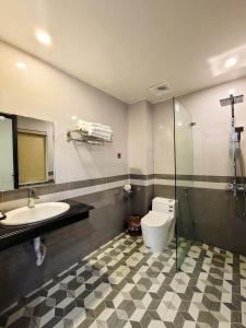 Ванная комната в TAM COC HARBOR VIEW HOTEL