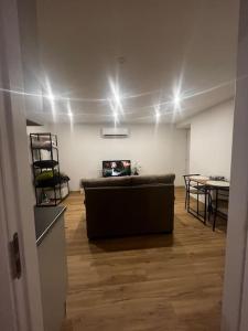 Μια τηλεόραση ή/και κέντρο ψυχαγωγίας στο Flat da Kaká +9 φωτογραφίες