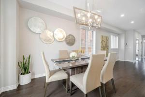 Gallery image of Luxurious Town Home in Bolton w. Hotub in Bolton
