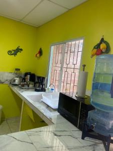 Küche/Küchenzeile in der Unterkunft Casa de Emilia