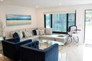 Gallery image of Stylish home in Dania Beach