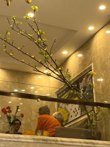 Golden Sun Hotelにあるバスルーム