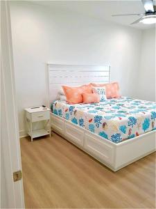 Calypso Cove-3bd 2b-Sleeps up to 12客房内的一张或多张床位