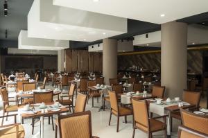 Restaurace v ubytování Hotel Diego de Almagro Providencia + 37 fotografií