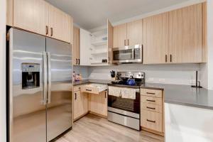 Kuchyňa alebo kuchynka v ubytovaní Best Stylish Place called home @downtownATX