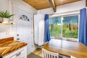 Dapur atau dapur kecil di Captain Green's Cabin