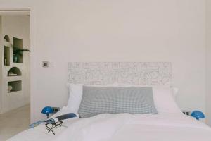 Postel nebo postele na pokoji v ubytování Tamarin Sunset Beach IV