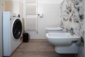 Ένα μπάνιο στο IL CORTILETTO