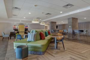 Posezení v ubytování Home2 Suites By Hilton Las Vegas Southwest I-215 Curve