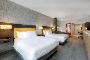 Postel nebo postele na pokoji v ubytování Home2 Suites By Hilton Las Vegas Southwest I-215 Curve