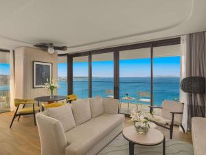 Гостиная зона в Swissotel Resort And Spa Cesme