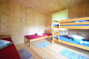 Postel nebo postele na pokoji v ubytování Karujärve Camping