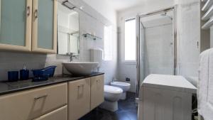 Ванная комната в Ferrarese 160-2