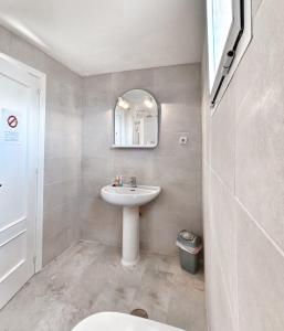 Fotografia z galérie ubytovania INMOGEST - Apartamento Mar Golondrinas - Parking free v destinácii Benalmádena