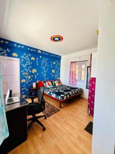 Postel nebo postele na pokoji v ubytování HP3 Homestay Ranikhet