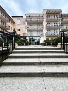 Budova, v ktorej sa apartmán nachádza