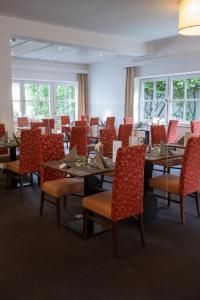 Posezení v ubytování Hotel am Kurpark Späth