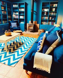 Perpustakaan di rumah percutian