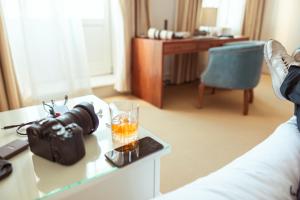 Nápoje v ubytování Parkhotel Quellenhof Aachen