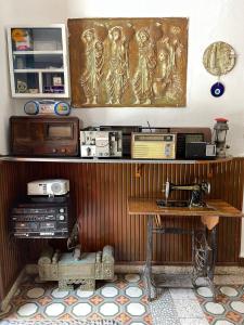 A kitchen or kitchenette at Held Hotel
