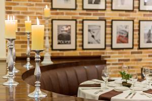 Restoran atau tempat lain untuk makan di Dann Carlton Quito